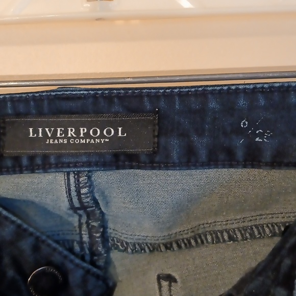 Liverpool Women's Jeans - Picture 6 of 7